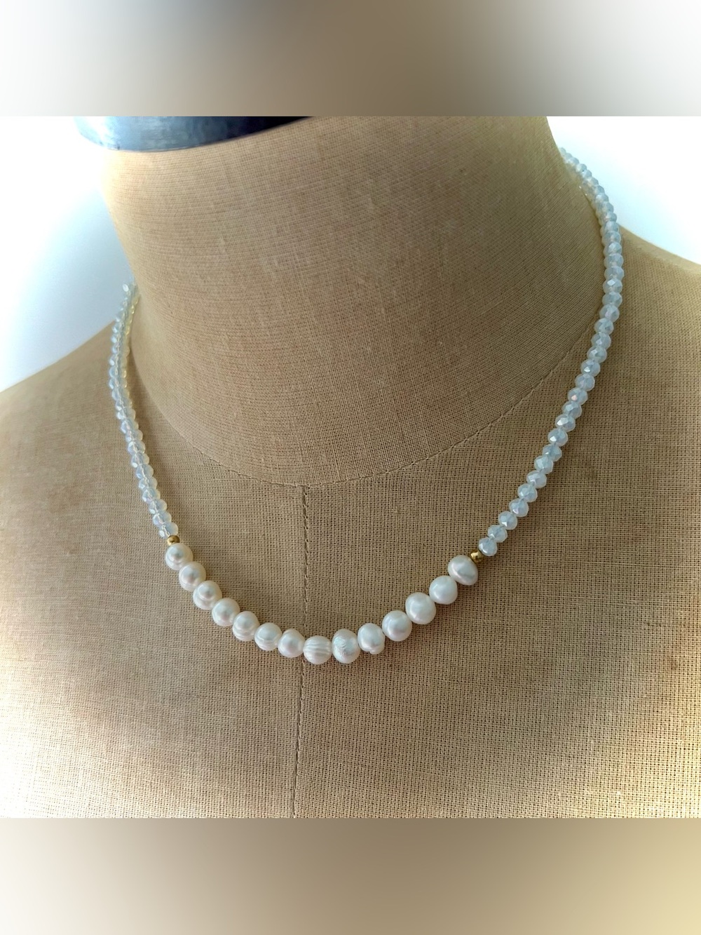NWT Freshwater Pearl & Crystal Beaded Necklace